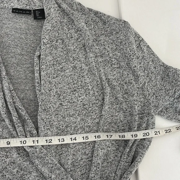 Tahari Sweater L Draped Surplice Front Modern Boho Sultry Minimalist Street Chic - Picture 14 of 15